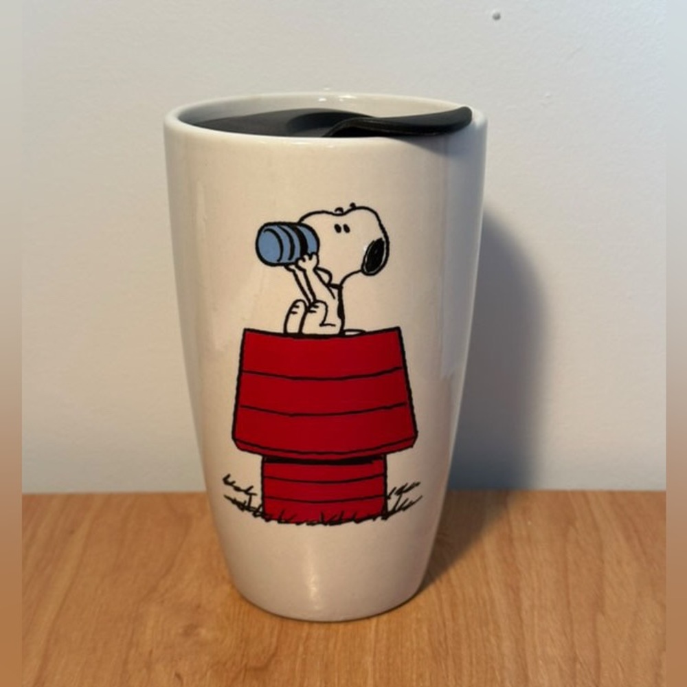 Cute Snoopy travel mug